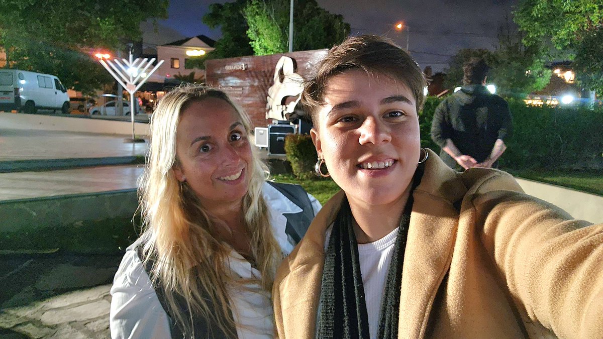 Felicitaciones <a href="/AgusMarchen_/">Agustina Marchén</a> por tu candidatura a concejal 💛
No conozco a alguien que milite con tanta garra y se lo merezca más que vos.
Desde que nos conocimos fuiste esa pequeña gigante que siempre estuvo para aconsejarme, guiarme y escucharme…y eso lo hacés con todos.
Por