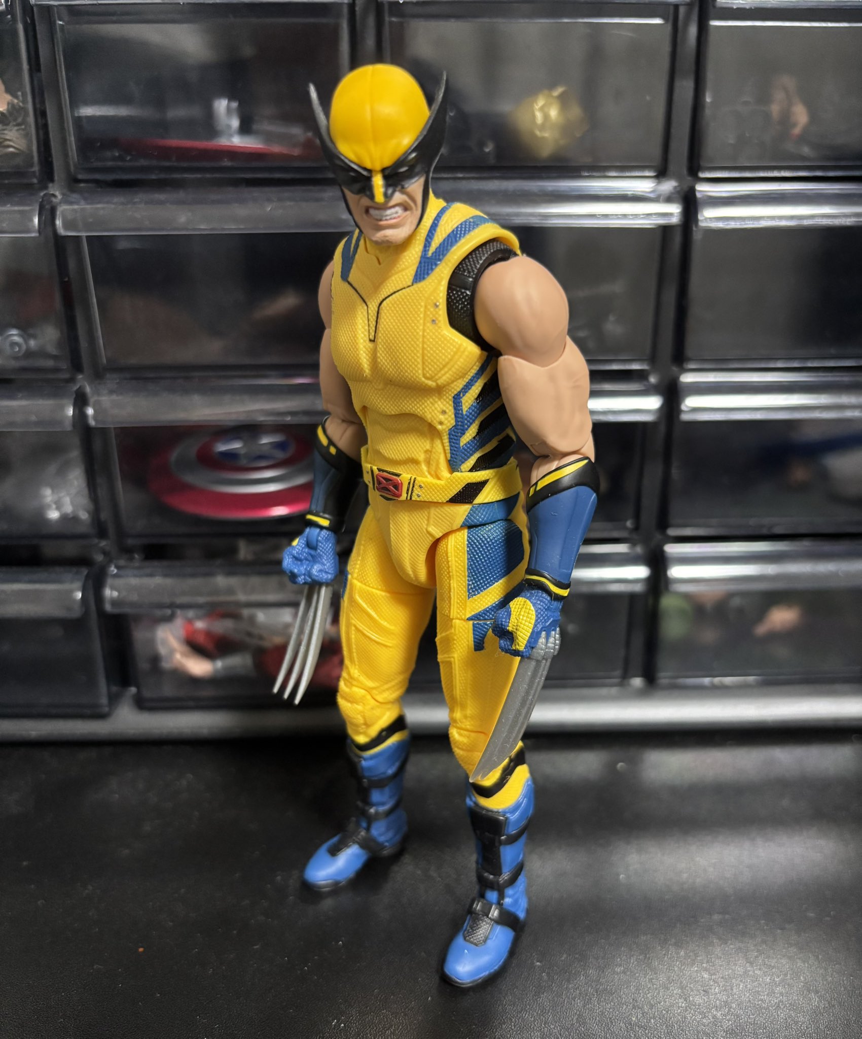 マーベルレジェンド ウルヴァリン カスタム DoNi on X: 