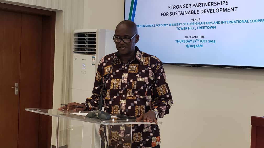 moped2025's tweet image. Hon. Kenyeh Barlay on Thursday addressed the High-Level Reflection Dialogue of the 4th GPEDC Monitoring Round under the theme “Stronger Partnerships for Sustainable Development” in Freetown. 
She emphasized data-driven cooperation &amp;amp; national system use. #GPEDC #DevEffectiveness