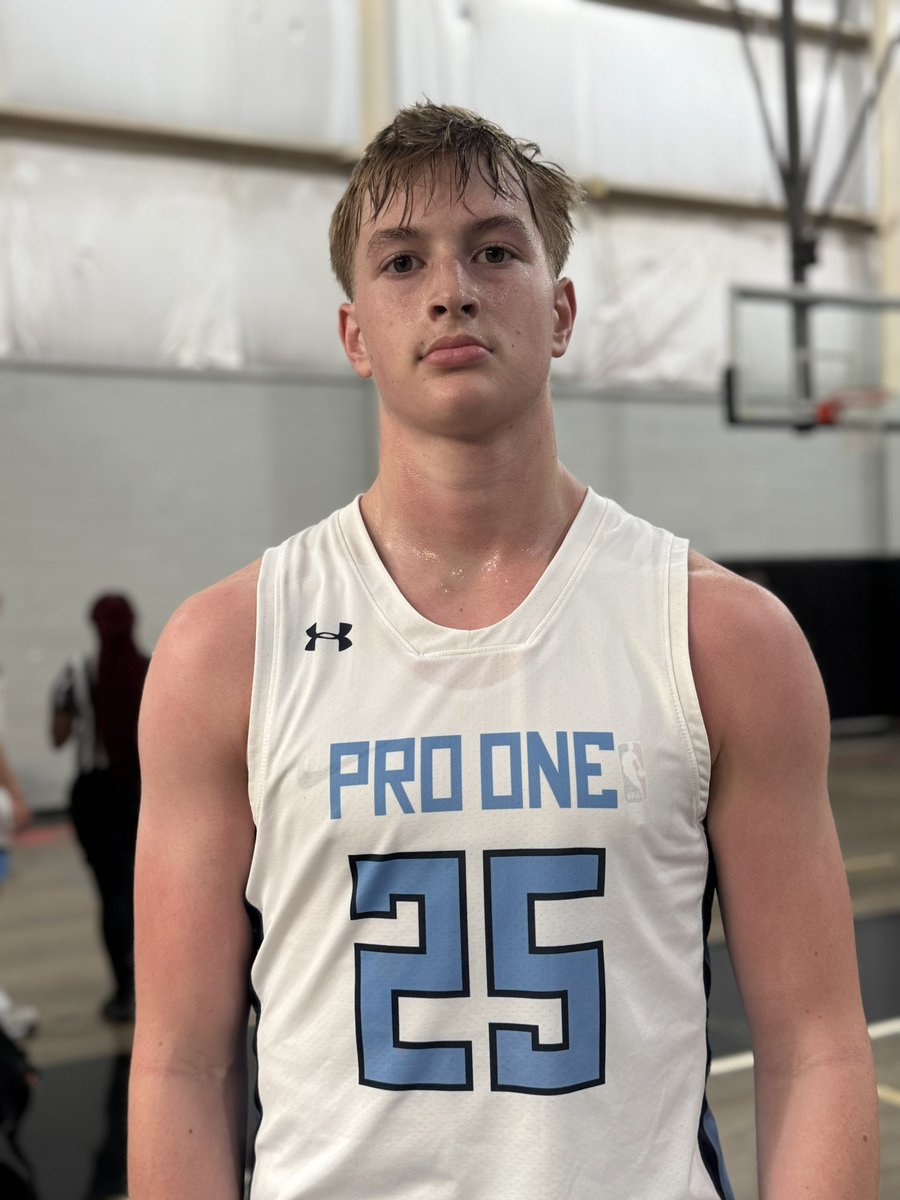 Proven Prospects (@proven_prospect) on Twitter photo ‘26 6’5 W James Kellen (<a href="/JamesKellen44/">James Kellen</a>) led Pro One Select - Tucker with 18 points (5 3PM). Physical prospect who can stretch the court with his quick release and high percentage shooting. Did well crashing the boards and cleaning up inside. ‘26 6’5 W James Kellen (<a href="/JamesKellen44/">James Kellen</a>) led Pro One Select - Tucker with 18 points (5 3PM). Physical prospect who can stretch the court with his quick release and high percentage shooting. Did well crashing the boards and cleaning up inside.