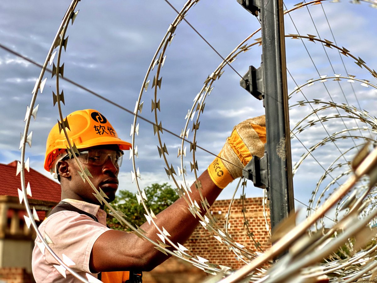 Ruanjian_Ltd's tweet image. Secure your property with confidence! 
We install electric fencing and razor wire for homes, schools, factories &amp;amp; farms.
✅ Top-quality materials
✅ Fast &amp;amp; professional team
✅ Affordable &amp;amp; reliable
📞 Call now to schedule a site visit!
📞0786801993
#ElectricFence #RazorWire