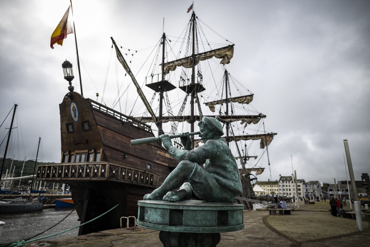 SellafieldLtd's tweet image. This week’s #PhotoFriday captures a unique view of the El Galeón Andalucía, which graced Whitehaven Harbour over the last week.
The image, taken by Michael, one of our talented photographers, offers a fresh perspective on a ship that’s been the star of many lenses this week.
