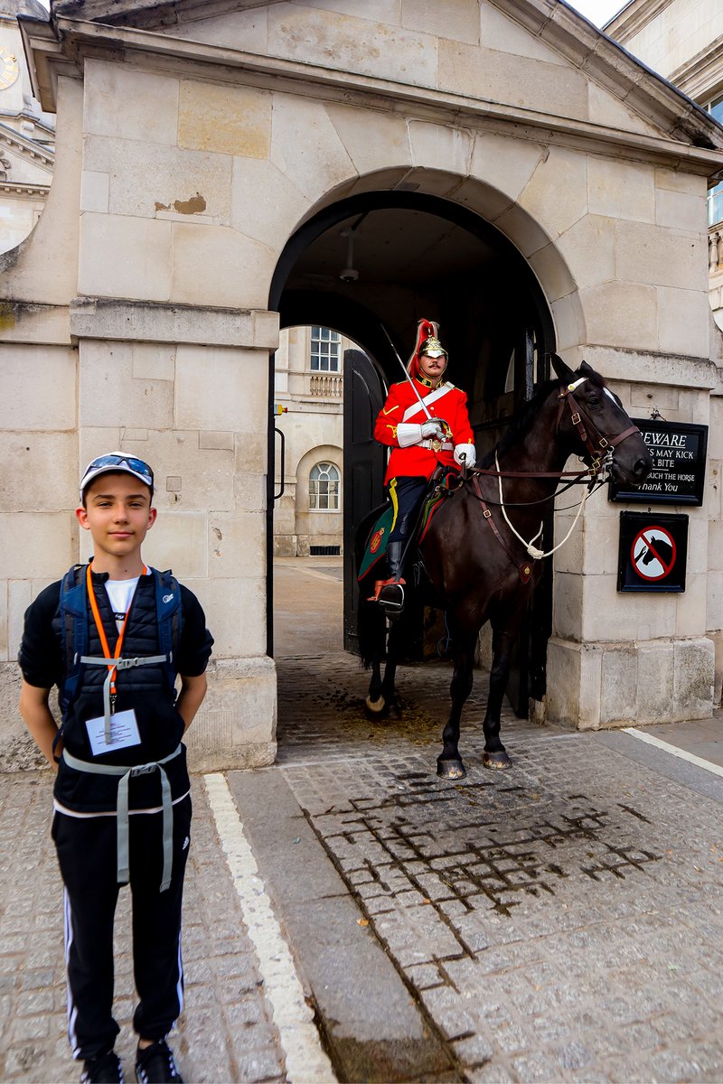 Year 9 visited London today for a chance to become tourists and take in the wonderful culture of our capital city.

Our walking tour took us past spectacular sights including the London Eye, Westminster and the Houses of Parliament, and Buckingham Palace.