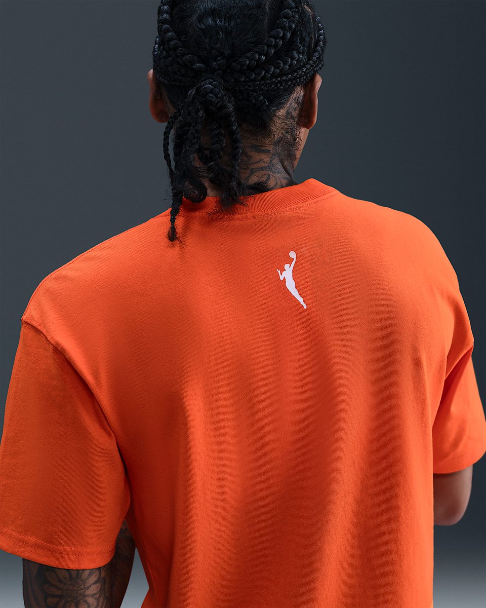 JustFreshKicks's tweet photo. NEW Nike Everyone Watches Sports™ by TOGETHXR WNBA T-Shirt 🧡

https://t.co/d3WElC09hF https://t.co/DYHHQQbMLy