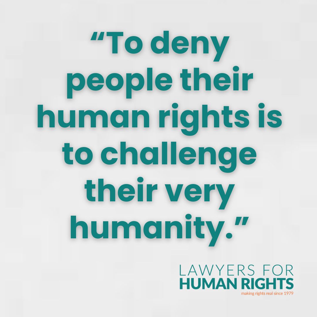 LHR_SA's tweet image. This #MandelaDay2025 , we honour Madiba’s legacy by continuing the struggle for a South Africa rooted in justice, dignity, and equality for all. We do not commemorate Mandela with comfort. We do it with courage!
Because the long walk is not over and human rights cannot wait.✊🏾