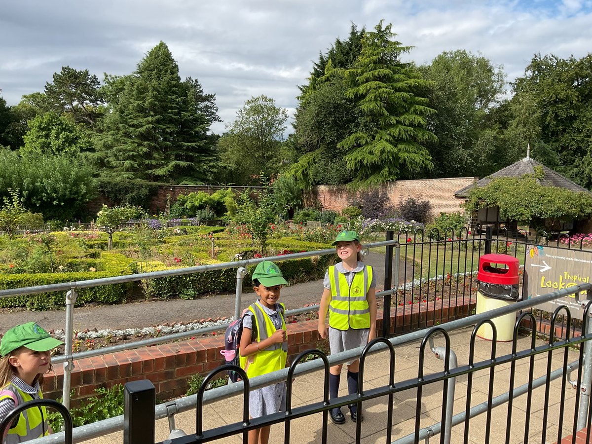StanleyGrovePri's tweet image. Year 2 had a wonderful trip to Tropical World and Roundhay Park today! #stgrovescience