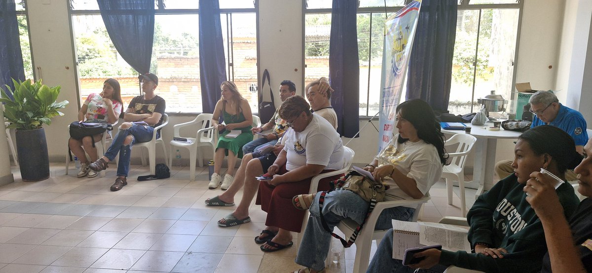 Segundo día del Encuentro de Género en Mesitas del Colegio (Bogotá), para la Construcción de la Política Género con el apoyo de UTL Senador Robert Daza y los afiliados de las Subdirectivas Mingueo, Soacha,Cota,  Madrid, Bucaramanga, en la violencia de género en el ámbito laboral