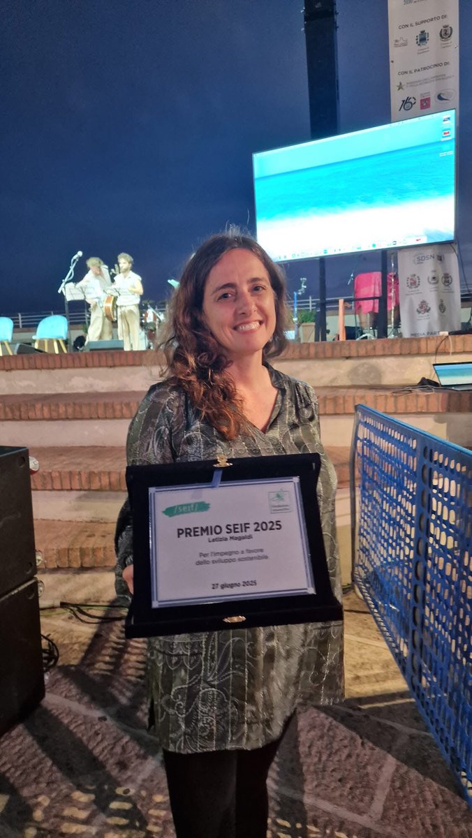 Acqua dell'Elba tweet media