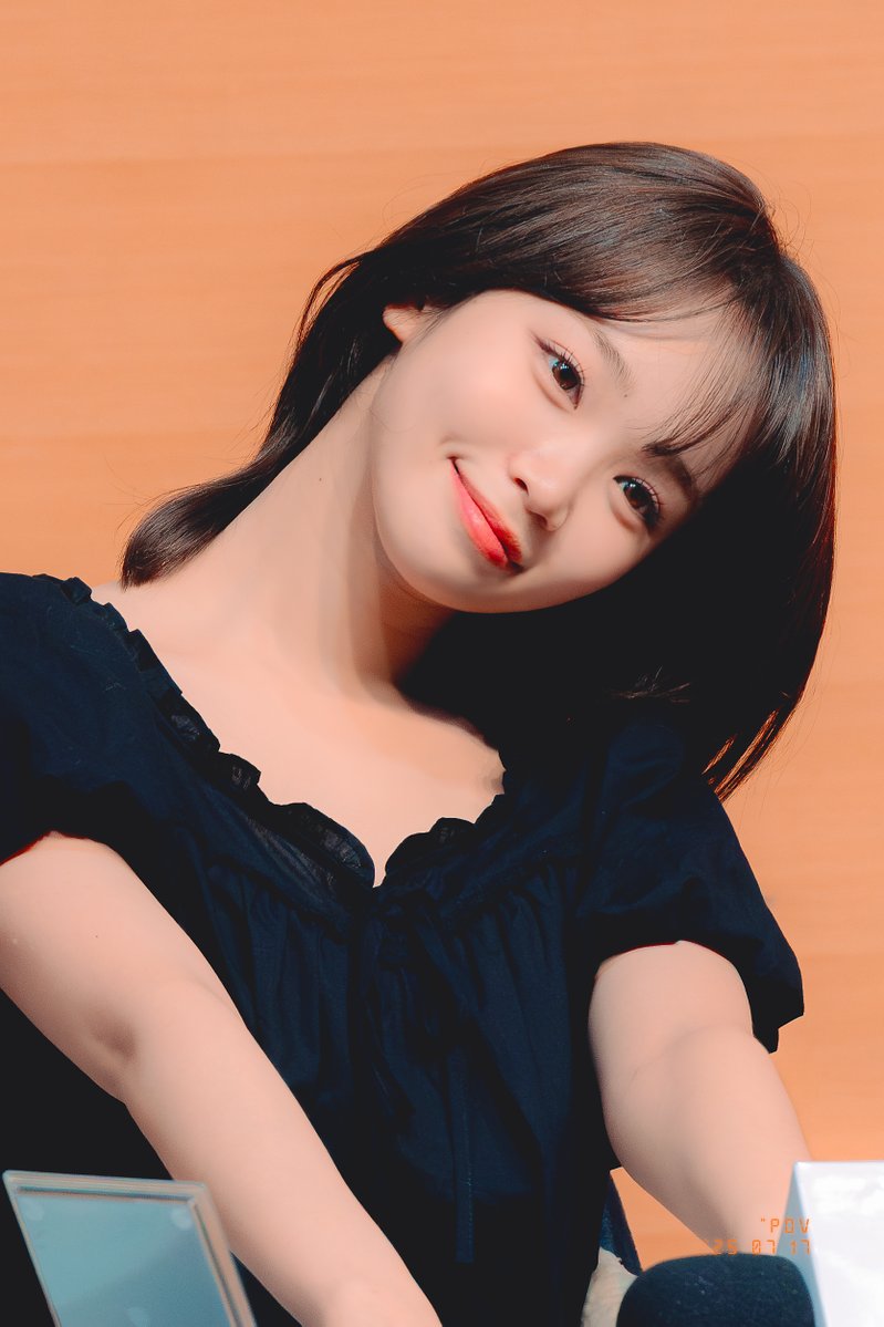 pov_cw's tweet image. 250717
#LE_SSERAFIM #λ₯΄μΈλΌν #κΉμ±μ #μ±μ #CHAEWON