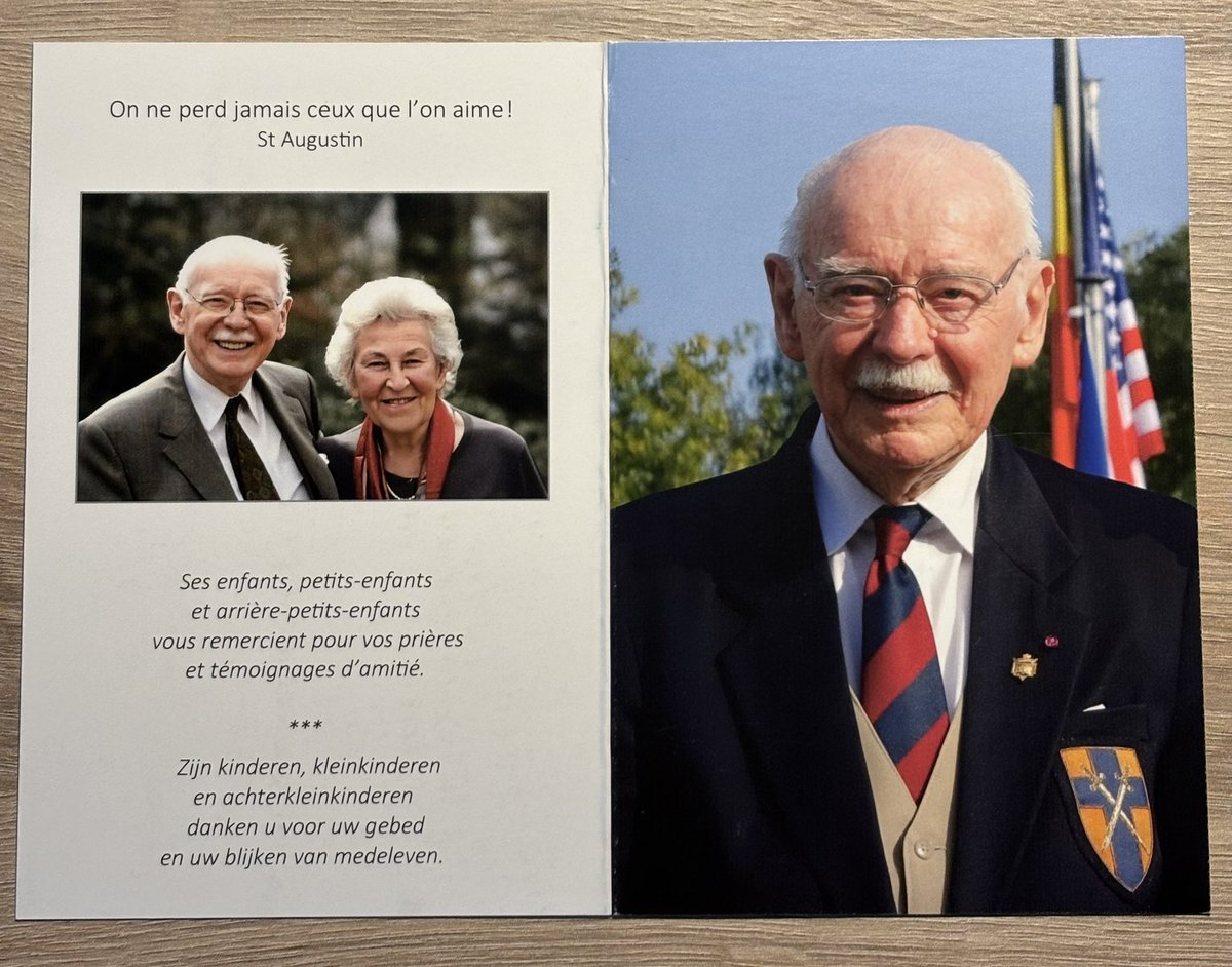 GeertJanssens68's tweet image. 🇧🇪 Een indrukwekkend gedachtenisprentje van Jonkheer Thierry Coppieters ’t Wallant (1927–2025), verzetsstrijder van het eerste uur, drager van het Oorlogskruis, nationaal voorzitter van de veteranenverenigingen en laatste nationale voorzitter van de Slijkpers. Een leven lang…
