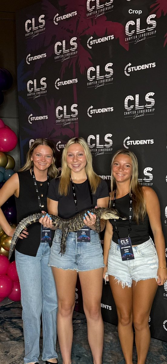 inselmann_m's tweet image. SAS2025: memories made, friendships formed and freedom celebrated 🇺🇸
Our @tpusastudents are heading home equipped and inspired! They’re ready to take what they learned at CLS and #SAS and continue the fight for freedom on campus! 🗽
