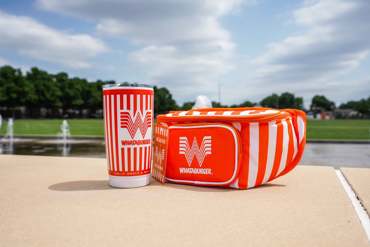 TulsaHurricane's tweet image. Golden fries. Golden vibes. Golden Hurricane!
Tell us below when you like to go to Whataburger? Pregame, Post game win or Both?
Winner will receive a belt bag and 20 once insulated cup courtesy Whataburger!
#ReignCane