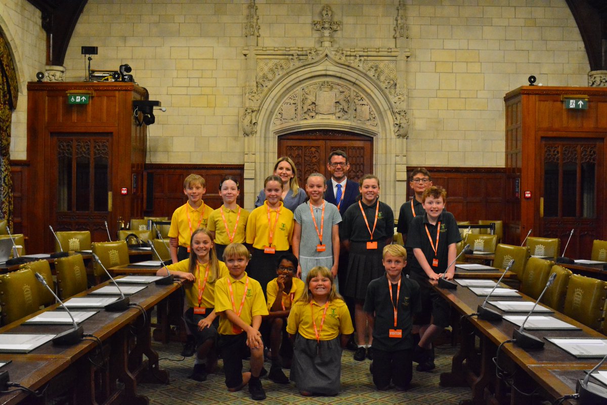 JuliaLopezMP's tweet image. Today in parliament we hosted Harold Wood Primary for a debating competition.
Encouraging public speaking and the open debate of ideas in young people is something I care deeply about. It was a real joy to see such bright children making their voices heard with confidence,…