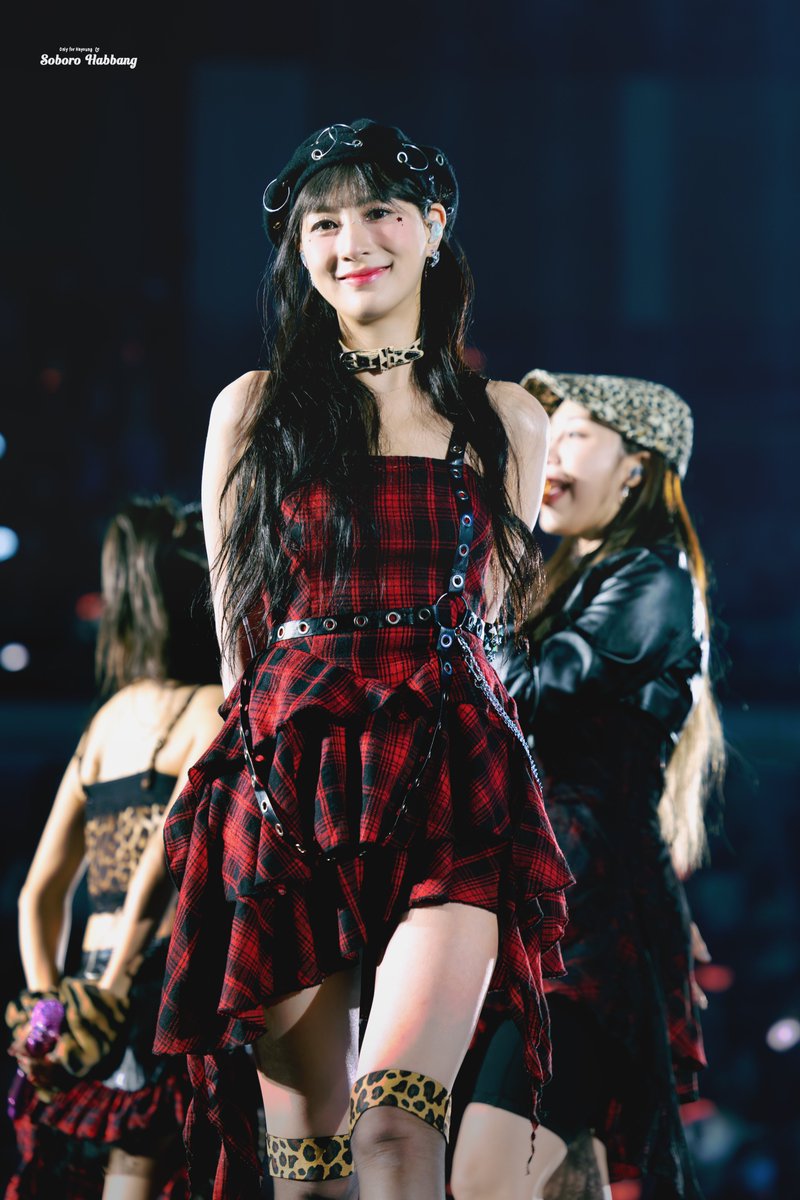 💛HBD Hayoung💛🎂🎉

내세상과 내마음의 중심에 있는 사람
변함없이 판다들에게 따뜻한 빛을내어주는 
참으로 사랑스럽고 소중한 사람이야
그런 하영이의 탄생일을 축하해💛

오래오래 곁에서 하영이의 
매해 생일을 축하해주고 싶은 판다가

<a href="/Apinkohy/">오하영</a> 
#오하빵_생일축하하빵
#HAPPY_BBANG_DAY