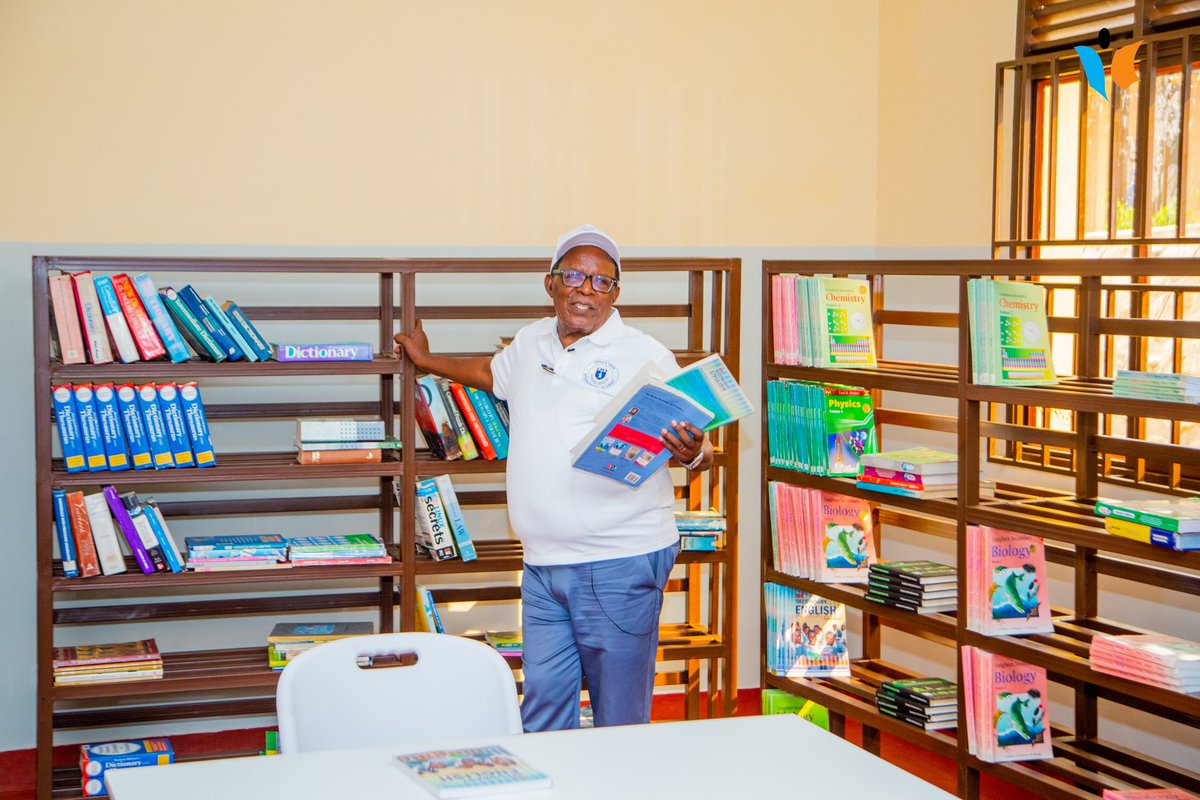 MagazineJimbere's tweet image. 🏭 Stella Park International Academy (#SPIA) est un nouvel établissement scolaire d’excellence à vocation internationale, proposant un programme d’enseignement américain conçu par l’organisation @ipsdiburundi. Il s’agit de la cinquième école fondée par cette organisation et de sa