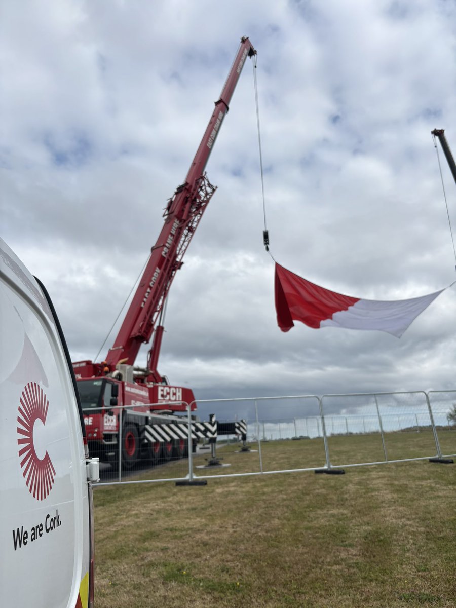 Cork City Council (@corkcitycouncil) on Twitter photo A hurling stronghold!
Lord Mayor of Cork <a href="/FergalDennehy/">Fergal Dennehy</a> has raised the flag in Tramore Valley Park as Cork shows it colours for the Rebels!
Huge appreciated to <a href="/EastCorkCrane/">East Cork Crane Hire</a> for providing two cranes to hoist the blood and bandage.
🔴⚪️Corcaigh Abú 🔴⚪️
<a href="/OfficialCorkGAA/">Cork GAA</a> A hurling stronghold!
Lord Mayor of Cork <a href="/FergalDennehy/">Fergal Dennehy</a> has raised the flag in Tramore Valley Park as Cork shows it colours for the Rebels!
Huge appreciated to <a href="/EastCorkCrane/">East Cork Crane Hire</a> for providing two cranes to hoist the blood and bandage.
🔴⚪️Corcaigh Abú 🔴⚪️
<a href="/OfficialCorkGAA/">Cork GAA</a>