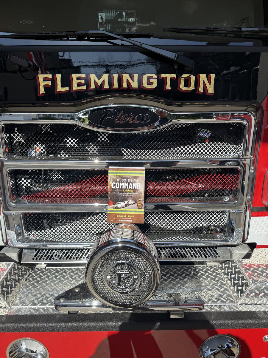 ChiefRubin's tweet image. Grab your signed copy of “Choosing To Command” published by @fireengineering with the foreword by John Salka. Reviews have been amazing & we are one of the top selling titles. Great to prepare for promotion or to work as a command team member. Details at ChiefRubin@me.com