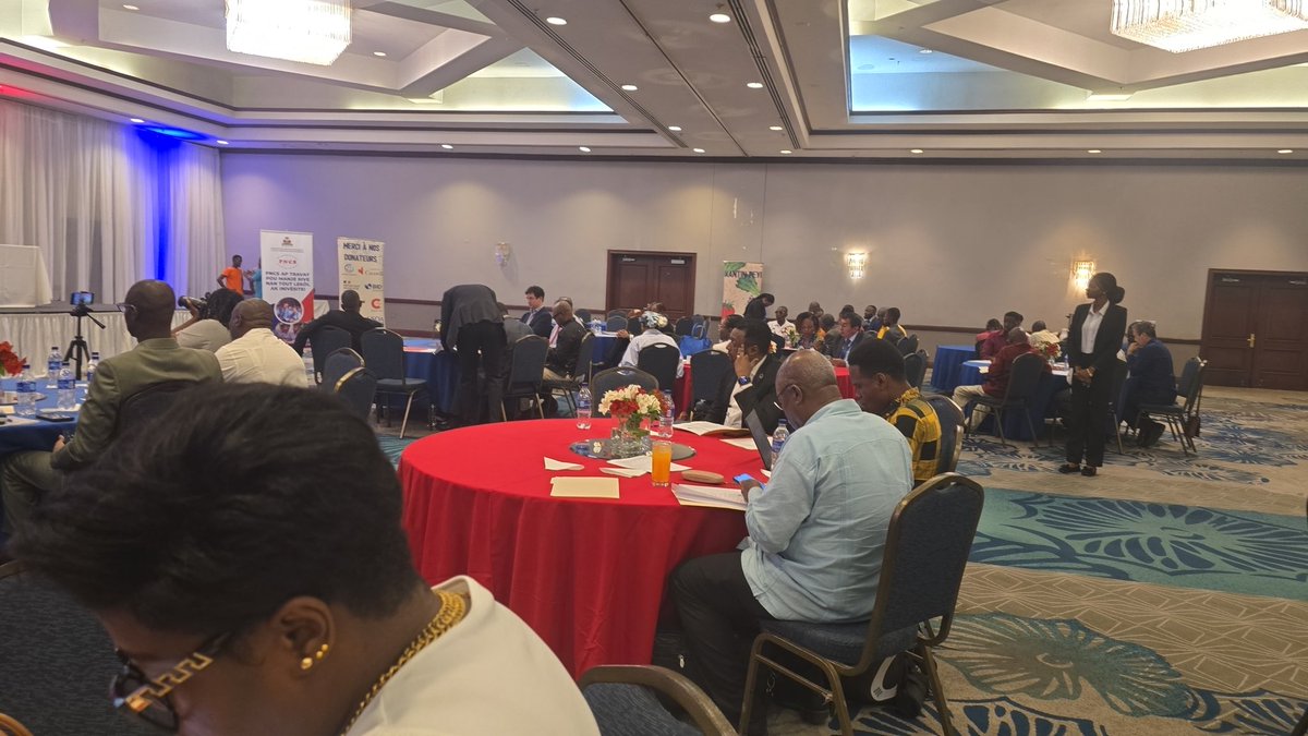 Tenue d'un Atelier de concertation sur la crise alimentaire mondiale et la résilience du programme de cantines scolaires en 🇭🇹, ce vendredi 18 juillet 2025, au Karibe. Cet atelier a été Organisé par MENFP au profit du PNCS, avec l'appui du Programme Alimentaire Mondial (PAM).