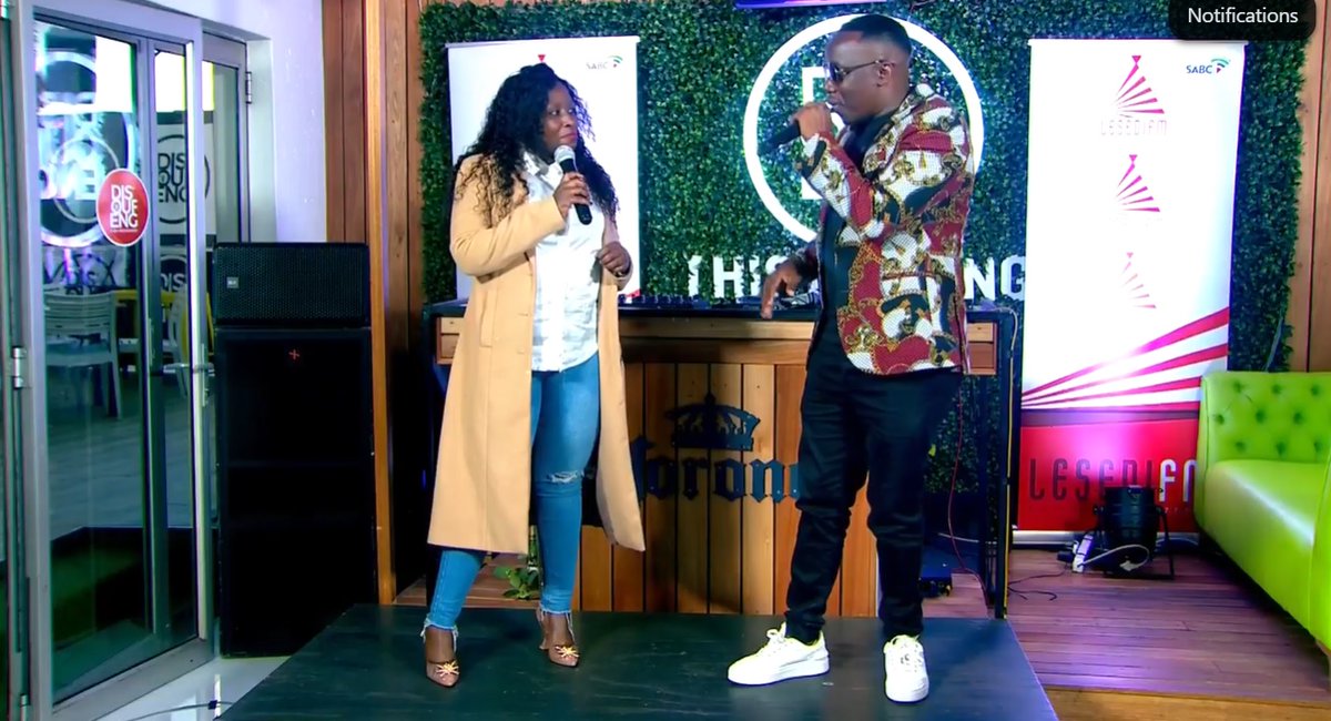 LesediFM's tweet image. #ReAThella ka kotloloho Disoufeng Pub &amp;amp; Restaurant, Meadowslands, Soweto le @Thibos_Mokone le @leemaoela1...MAMELA RADIO!