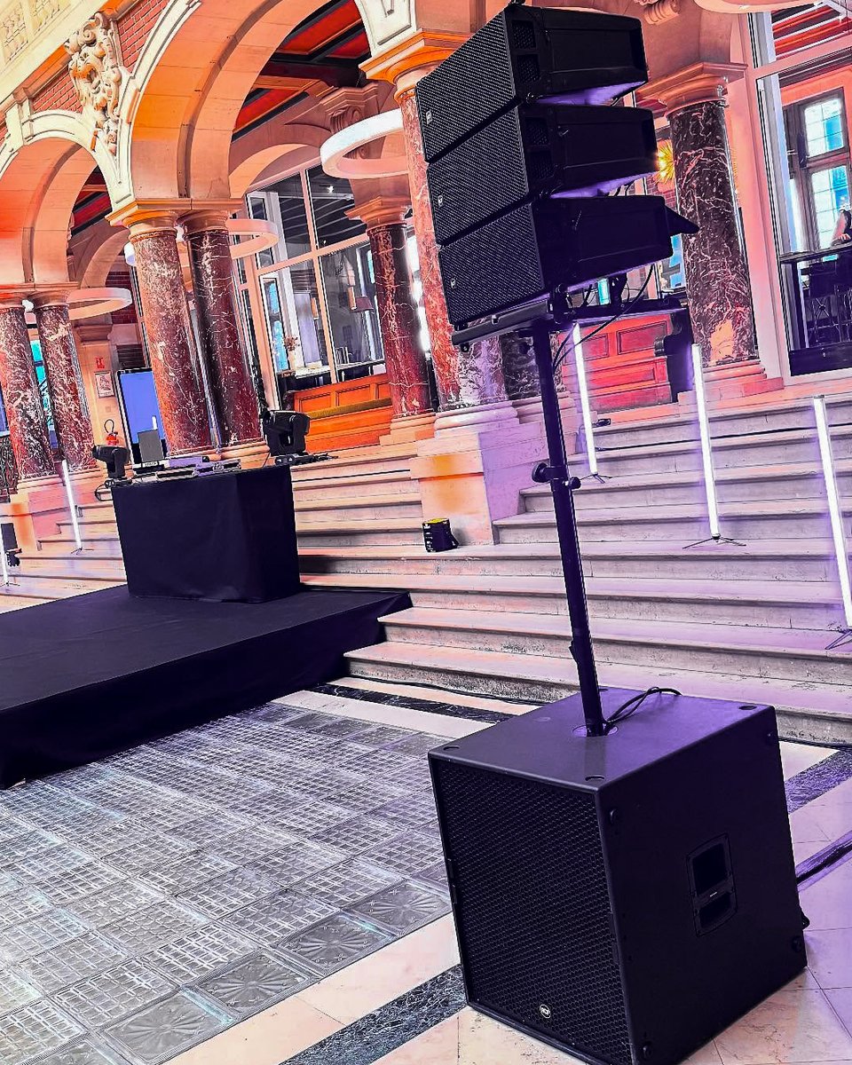 Astounding setup with HDL 6-A and SUB 9004-AS by On Stage Audio Visuel.
-
Thanks for Sharing! Tag us in your posts and use #RCFaudio for a chance to be featured!
-
-
#RCFaudio #ExperienceRCF