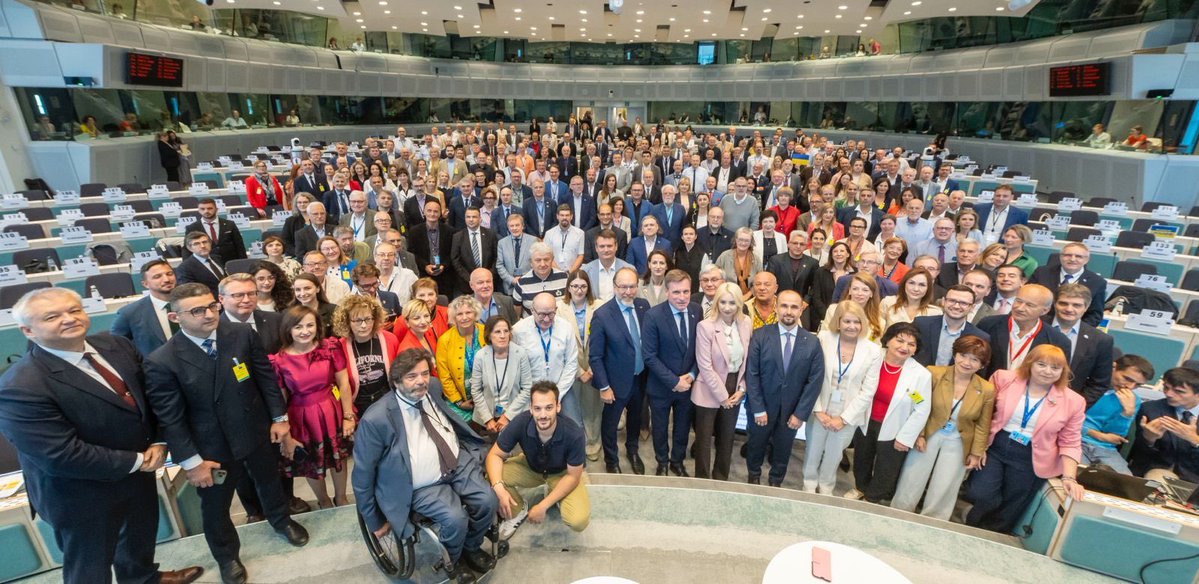 PetrusMarcus's tweet image. 🇪🇺 Our European Affairs Minister @maidagorcevic partook in @EU_EESC #EUEnlargement Forum with a strong message of unity & commitment on 🇲🇪 #EU path! 💪🏻
🙏🏻 This latest Forum edition gave us a chance to express the gratitude of @MeGovernment & all Montenegrins to @EESC_President…
