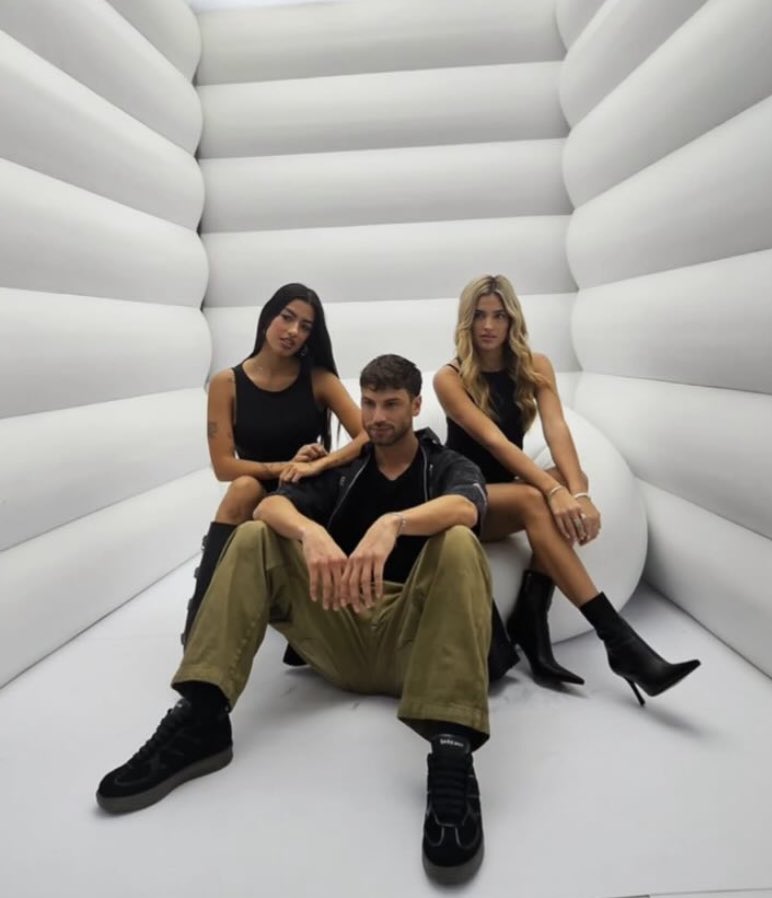 son siniestros los de sarkany