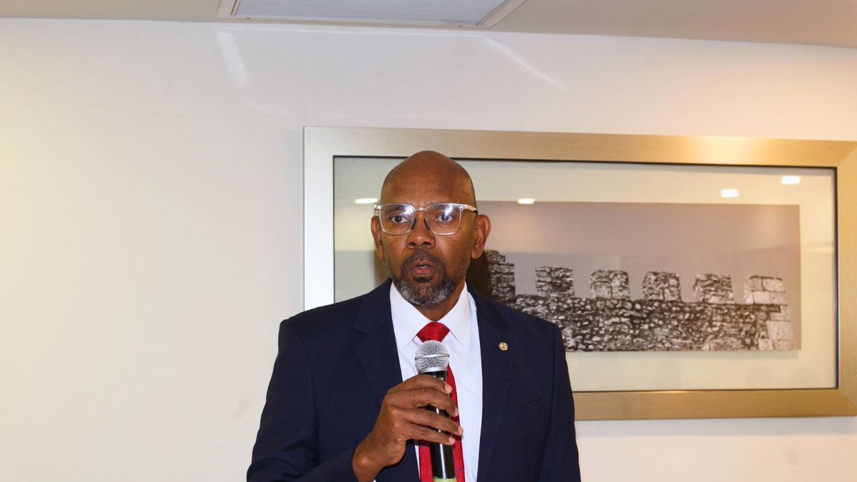 UNODC_Firearms's tweet image. The availability of illicit weapons fuels organized crime, drug trafficking & gang violence, compromizing security & undermining development.
UNODC is supporting law enforcement & judicial officials in the Dominican Republic to better tackle #FirearmsTrafficking.