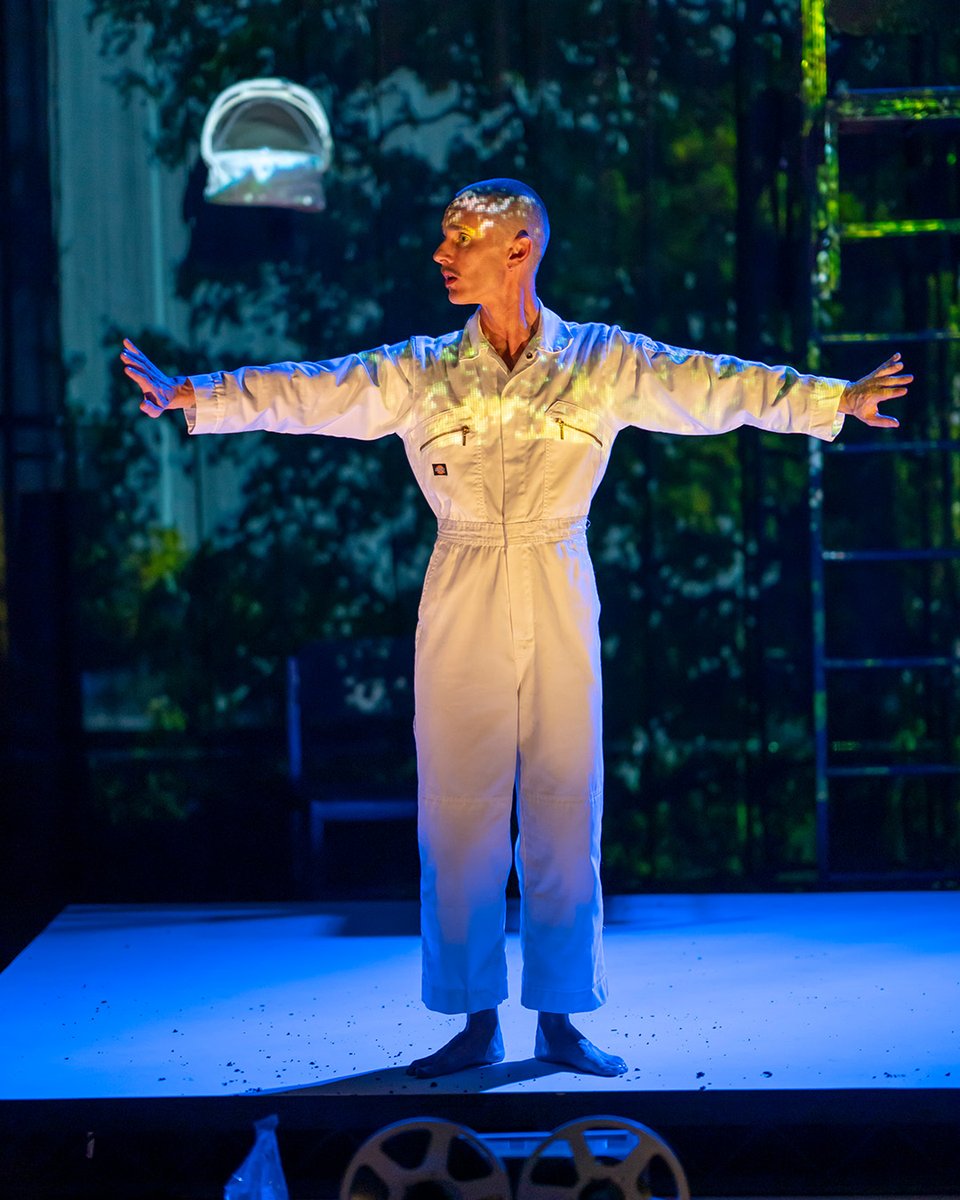 Hamps_Theatre's tweet image. It's the final day of performances for Showmanism π’
β
β
β
β
β
WhatsOnStage
β
β
β
β
The Times
β
β
β
β
The Guardian
β
β
β
β
The Telegraph
β
β
β
β
Financial Times
β
β
β
β
Time Out
Congratulations to Dickie Beau and the entire team behind the production on a fantastic run π
