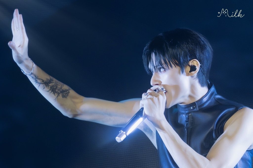 MiLKFactory1126's tweet image. I just wanna light your life
250716
#ateezinbaltimore #ATEEZInYourFantasy #ATEEZWorldTour2025 #WOOYOUNG #정우영 #ATEEZ #에이티즈 #In_Your_Fantasy @ATEEZofficial