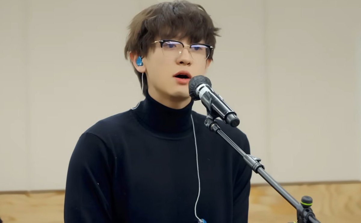 CherryOfLOEY's tweet image. 30대 남자들이 Cutie + Handsome 다 가득한데.... 
#CHchanyeol #채널찬열 #여리에게ㅇㅍㅇ