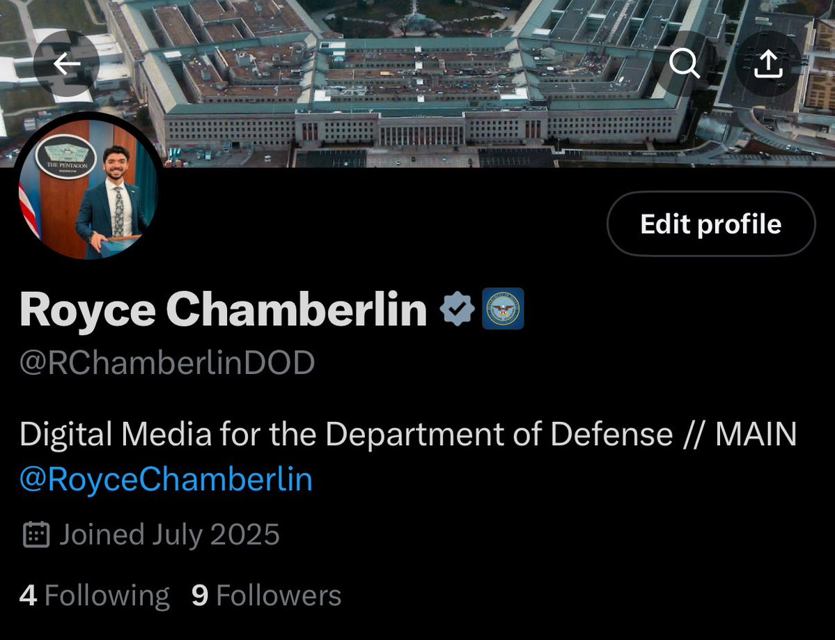 RoyceChamberlin's tweet image. Go give my official account a follow!!
@RChamberlinDOD