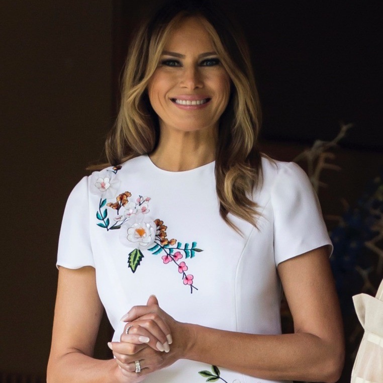KUWTTRUMPS's tweet image. Melania in Carolina Herrera with Akie Abe - 2019 🇯🇵🎎🌸