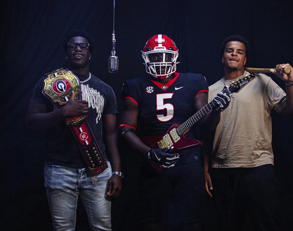 JeremyO_Johnson's tweet photo. New Georgia commit Valdin Sone on Georgia. #GoDawgs

“Georgia is not for everybody… You have to have a different mindset. You have to love the game of football to be at Georgia. Everybody loves Georgia football for what it is. It’s not about the NIL, it’s not about the biggest paycheck. It’s about going to Georgia, grinding and doing the best you can to get to the league.”

Story: https://t.co/dL0WWHYmZv