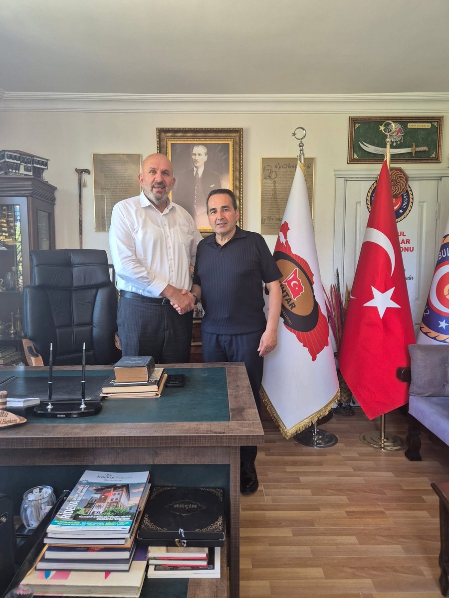 Türkiye Muhtarlar Konfederasyonu Başkanı Sn. <a href="/KadirDelibalta1/">Kadir Delibalta</a>'yı 
ziyaret ettim.  AK Parti İstanbul İl Başkanımız Sn. <a href="/abdullahozdemir/">Abdullah Özdemir</a> 'in ve İl Başkan Yardımcımız <a href="/tbuygun1/">Tarkan Burçak UYGUN 🇹🇷</a>'un selamlarını ilettim.

Sağlık politikaları hakkında istişarelerde bulunduk. 

Hizmetleri daim olsun...