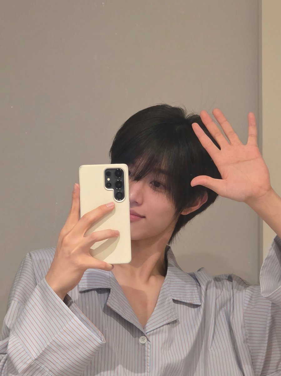 [🌠] #장용훈_DID
오늘 하루도 고생 많았어요, 잘 자요 !!😴

#IDID #아이딧 #JANGYONGHOON #장용훈