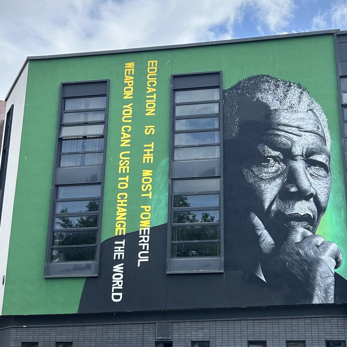 GMBNWI's tweet image. On #MandelaDay2025, we reflect on Nelson Mandela’s legacy and the need to act against poverty and inequality. 🧡🖐️
In Liverpool, his impact is honoured through powerful public tributes, from the Princes Park memorial to the mural on the Kuumba Imani Centre.
🔗:…