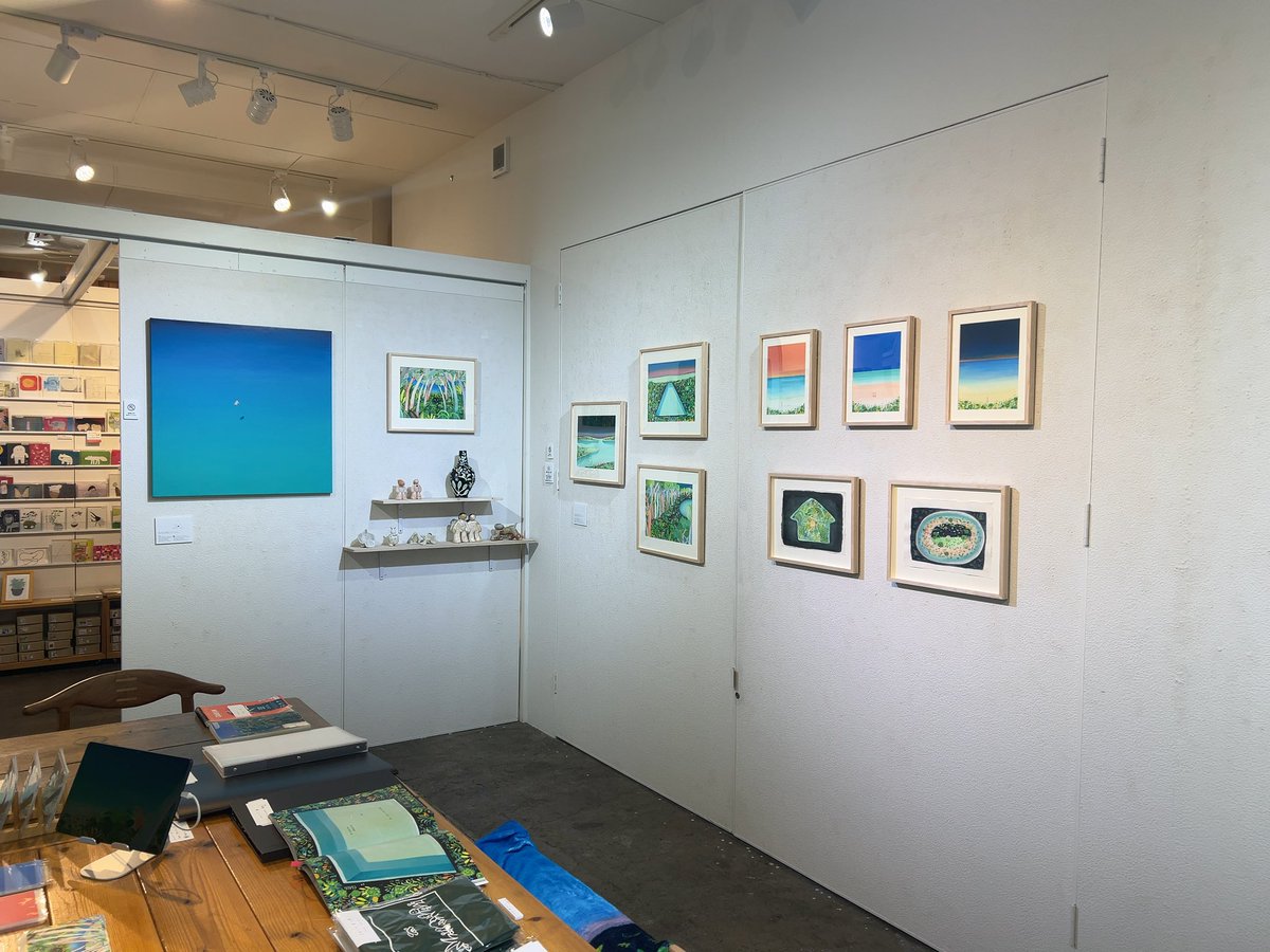 北林みなみさん <a href="/hkrn1116/">minami kitabayashi</a> 
個展『here / ヒア』

前回のみずうみを抱えるに続いて素敵な個展だった〜
肉眼で見る絵の放つパワーはやっぱりすごい