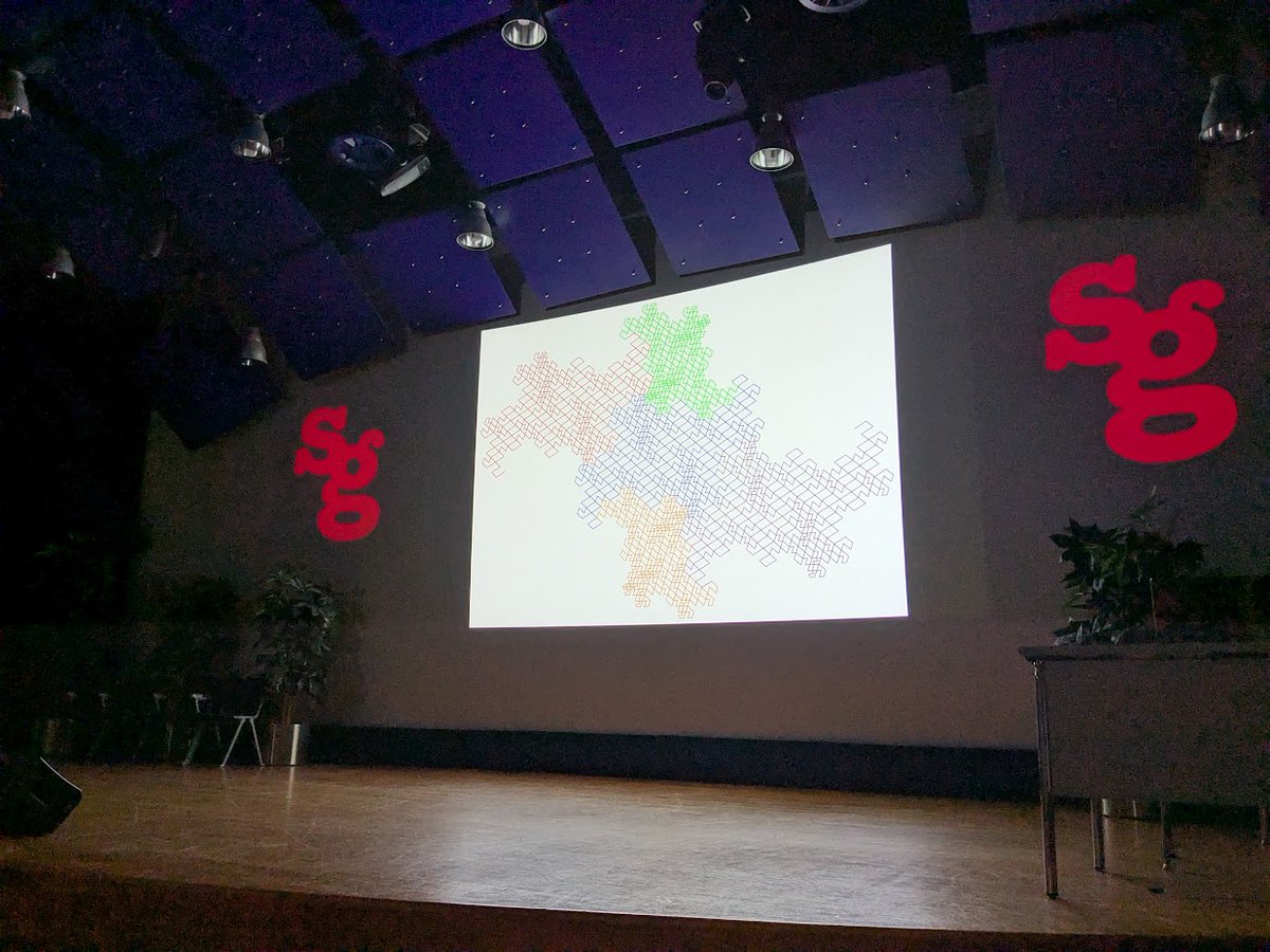 msmathcomp's tweet image. During #family day at the @BridgesMathart conference, there&apos;s also the screening of the Short Film Festival, a curated collection of #math #shorts. You can find all films from this year&apos;s 16th edition (and all from the last years) in the Bridges gallery: gallery.bridgesmathart.org/exhibitions/20….