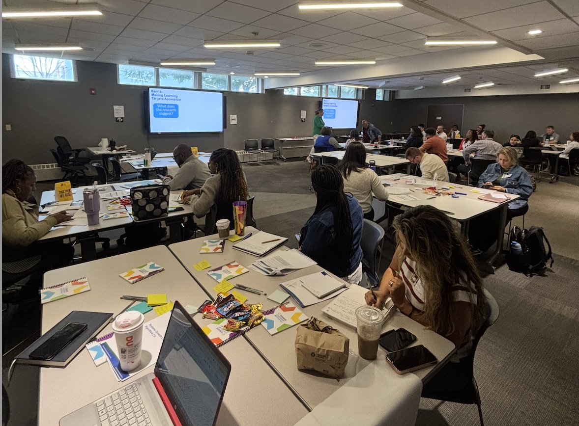 TandL_CPS's tweet image. Today administrators engaged in Rigor Walk training.
🔹 Session 1: Measuring Implementation for New Principals &amp;amp; APs, guidance on how to interpret the rubric and leverage data and resources to support effective instruction.
🔹 Session 2: Student Discourse and Debate Tools