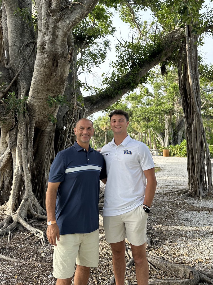 ColeGonzales8's tweet image. Happy Birthday to My Best Friend/Role Model! Keep doing what you do best! Love You Dad! @CoachBillyG