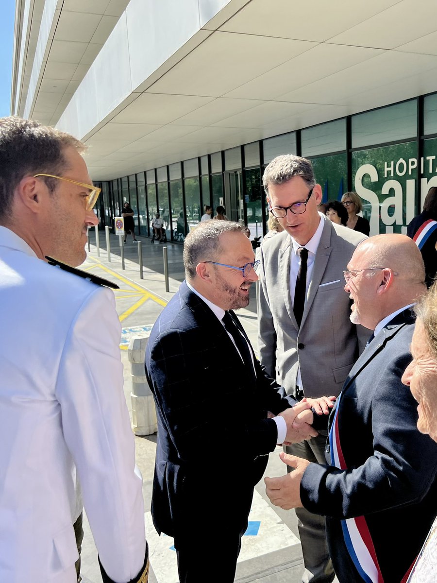 Boccaletti83's tweet image. 🏥 Ce matin, avec mes collègues @LaureLavalette et @sRambaudRN, je participais à la visite du Centre Hospitalier Intercommunal de Toulon / La Seyne-sur-Mer, en présence du ministre de la Santé.
Depuis des décennies, nos dirigeants politiques ont abandonné les soignants et les…