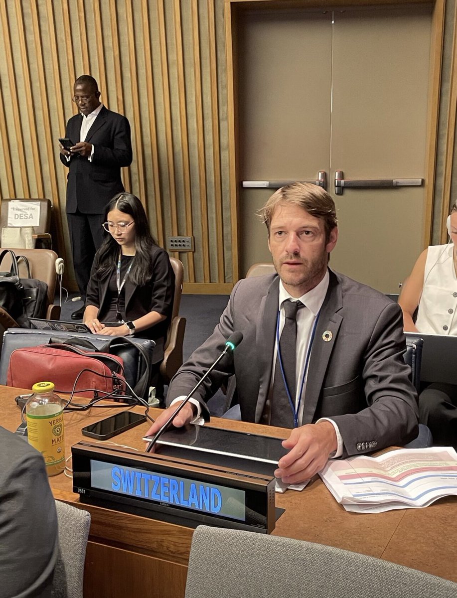 swiss_un's tweet image. Even without access to the sea,🇨🇭is indirectly affected by the quality of marine ecosystems.
At #HLPF2025,🇨🇭reaffirmed its strong commitment to protecting them & promoting the sustainable use of their resources — key to achieving #SDG14 and global environmental sustainability.