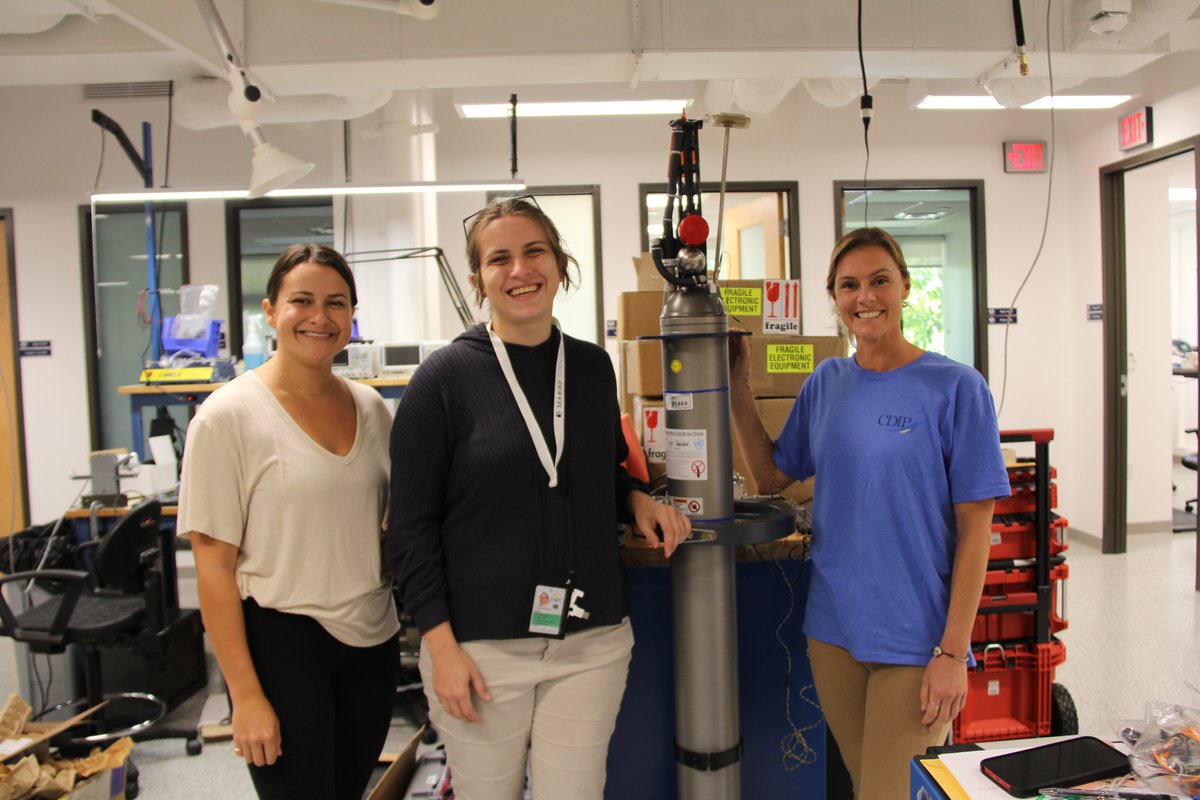 NOAAResearch's tweet image. Scientists with @NOAA_AOML's Ocean Biogeochemistry Group have successfully deployed two new Biogeochemical-Argo floats in a collaboration with @NOAAFisheriesSE Science Center (SEFSC).
🌊🌊🌊
Learn more here: aoml.noaa.gov/biogeochemical…