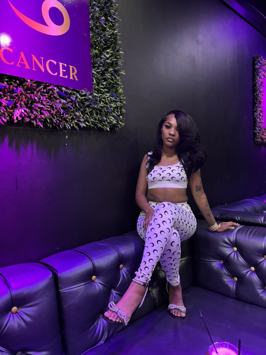 ms.cancer🎀 tweet media