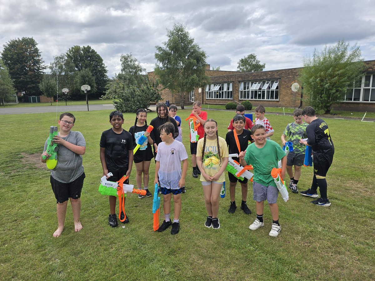 PCP Tigers π
 (Year 6) (@pcptigers) on Twitter photo Wet & Wild! #pcpleavers Wet & Wild! #pcpleavers