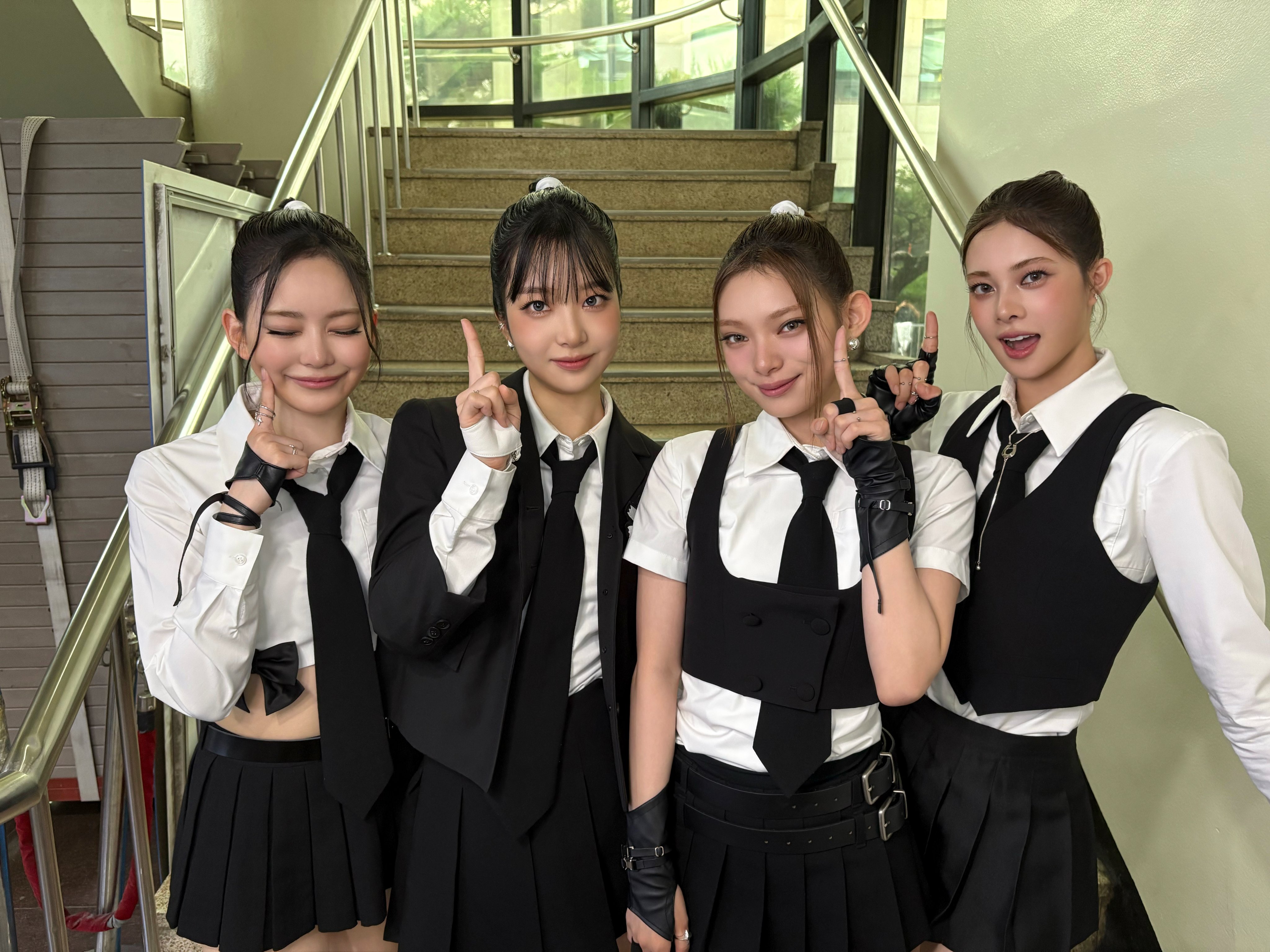 GwJlnP9XMAAAd0h?format=jpg&name=4096x4096