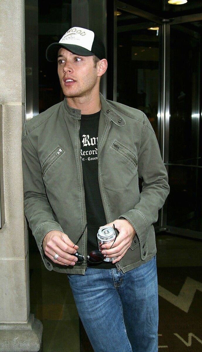 hourly jackles tweet media