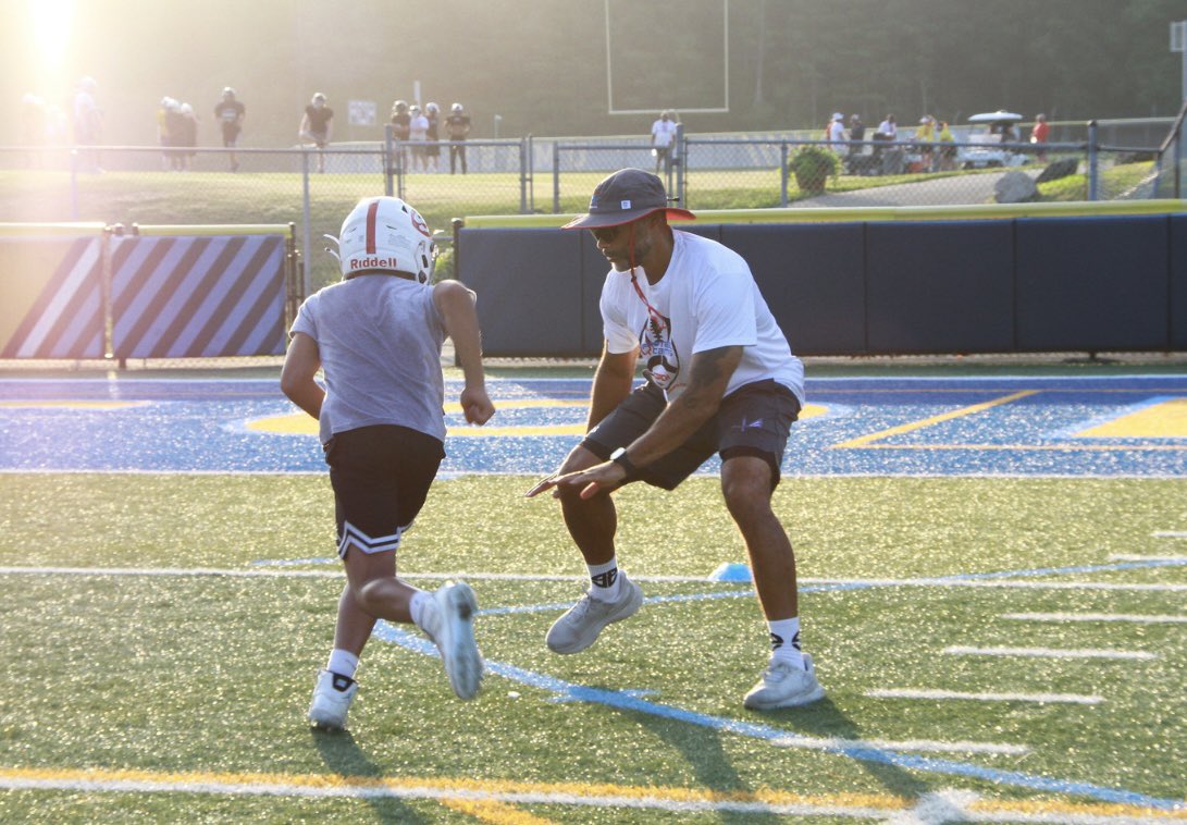 SI Football Camps tweet media