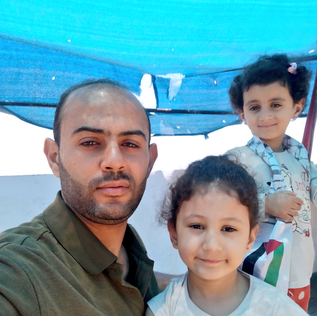 hazemkhilla's tweet image. My family and I are feeling depressed today - if you see this, please say hi, it makes a huge difference.💔😭

If you’re scrolling, PLEASE leave a dot.

chuffed.org/project/128377…