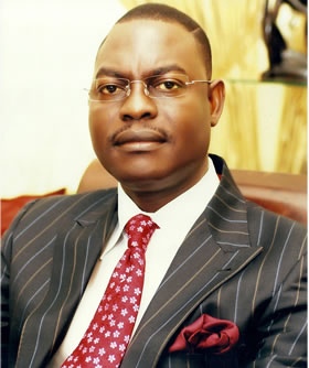 LAX, came back from the UK and under a year met Wizkid through his stylist, in 2013.

Know his father? Barrister Taiwo Afolabi. 

Founder Sifax Group of Companies,
Operator Tincan Island Ports Terminal C,

Bought the Warri Port for $100m,
Owner of Lagos Marriot Hotel Ikeja.
